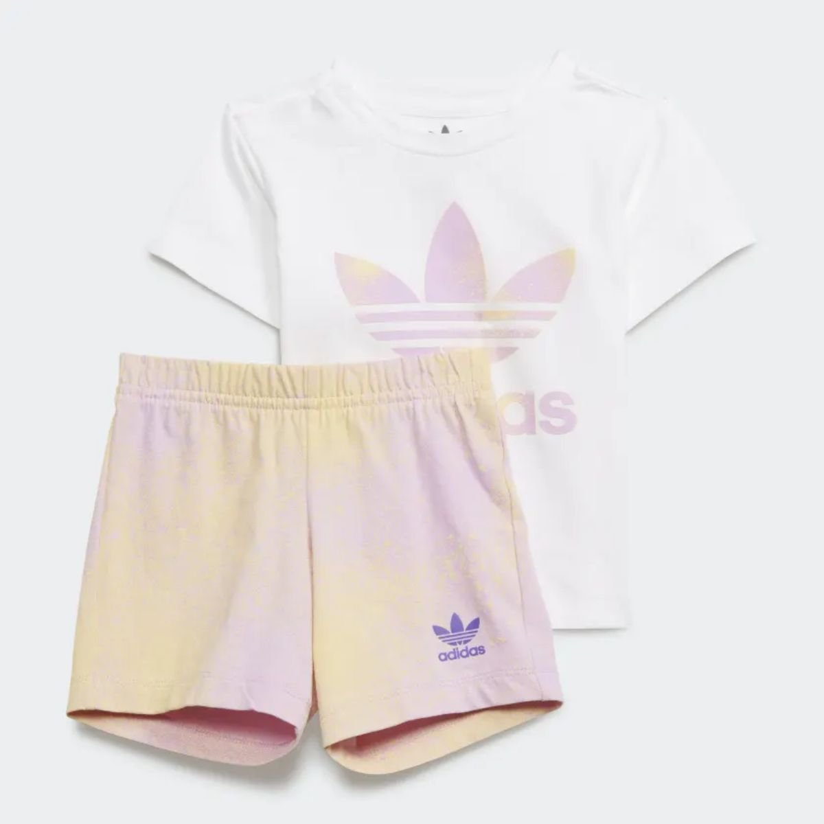 T-Shirt Adidas Logo...